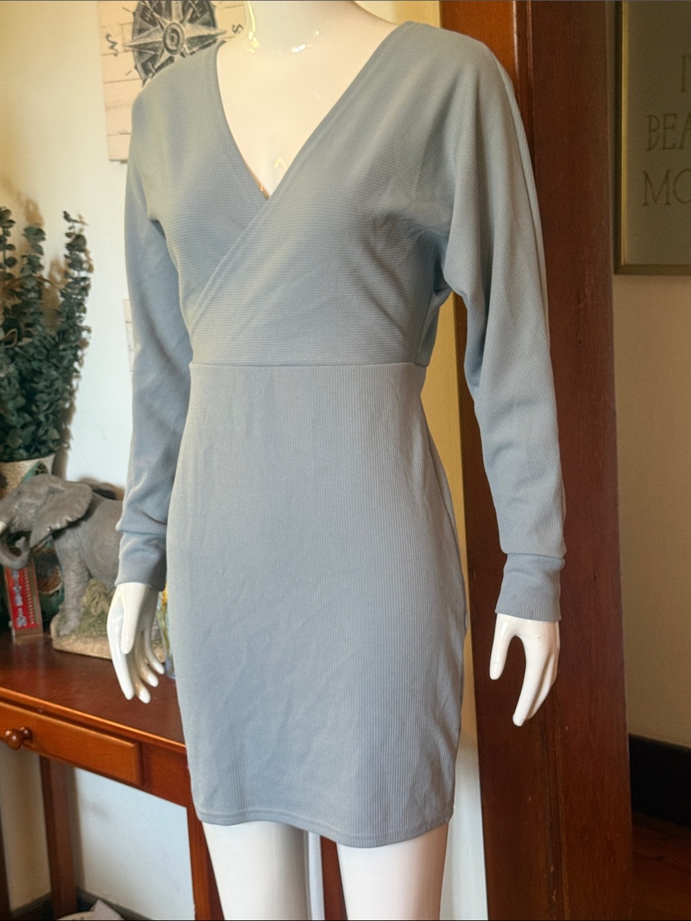 Women's size small Light Blue Long-Sleeve Dress with slouchy sleeve